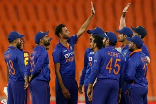 IND vs WI 2nd ODI: india beat west indies by 44 runs in 2nd ODI