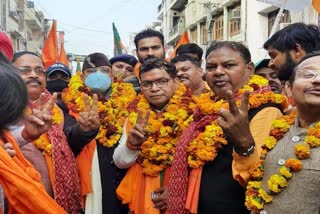 union-minister-of-state-for-defense-ajay-bhatt-did-a-roadshow-in-rudrapur