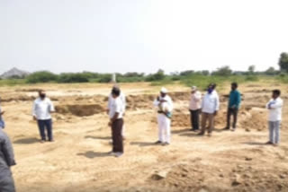 sand diggings in jagananna colony at kurnool