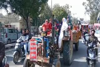 Anganwadi workers tractor rally in Rohtak