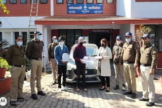 fake income tax raid case rishikesh