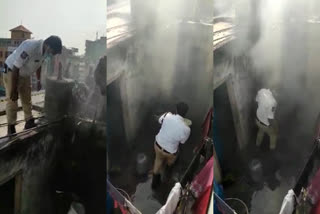 traffic constable rescued mother and daughter from fire accident at panjagutta