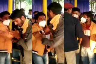 corona-check-up-medical-staff-misbehaved-with-passengers-at-dhanbad-railway-station