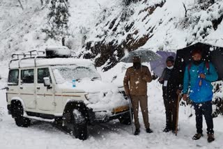 Uttarakhand Poll parties brave severe in bad weather conditions