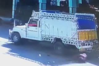 women truck accident