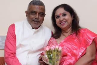 Debashis Kumar on Valentines Day