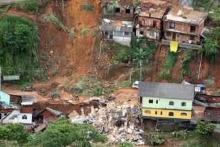 Landslides, floods kills 18 in brazil