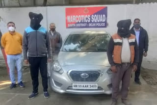 Narcotics arrested two smugglers in delhi