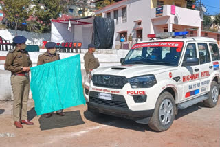 SP Chamoli flagged off highway patrolling vehicle