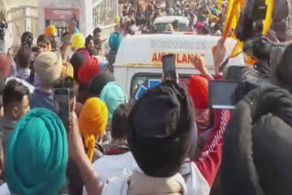 video has surfaced in which some people can be heard raising pro-Khalistan slogans like 'Khalistan Zindabad' as  Deep Sidhu's body reaches Ludhiana