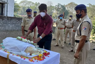mumbai rpf police china dog death