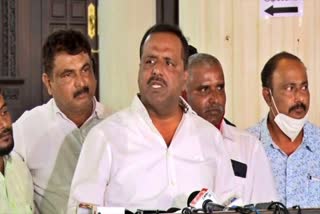 u-t-khadhar-outrage-against-bjp-govt-in-bengaluru