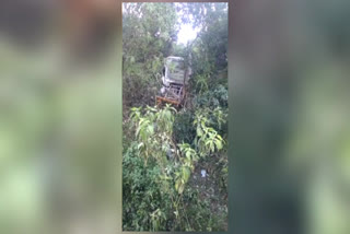 pickup-accident-on-pauri-kotdwar-nh