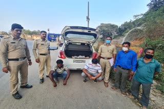 Detention of two persons for explosive trafficking in karwar