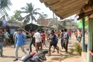 Political Violence: ନିର୍ବାଚନ ପରେ ୨ ଗୋଷ୍ଠୀଙ୍କ ମଧ୍ୟରେ ଜୋରଦାର ମାରପିଟ