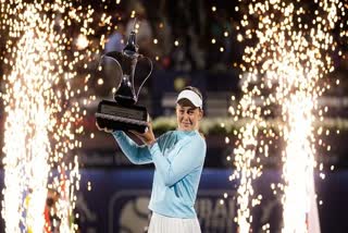 Dubai Tennis Championships trophy
