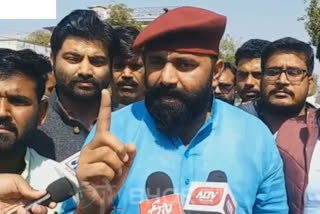 Rajput Karni Sena staged a protest against Congress State President Govind Singh Dotasara demanding an FIR against him for allegedly using derogatory words for Maharana Pratap