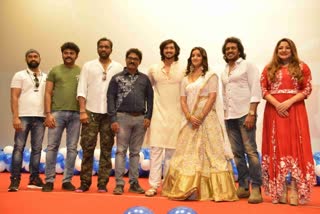 new-movie-hunter-upendra-came-for-muhurtham