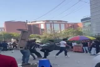 Students of Noida high profile university fiercely beat up handcart