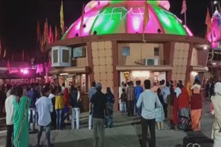 Maha Aarti in Dada Darbar Of Khandwa