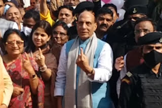 Rajnath singh cast his vote