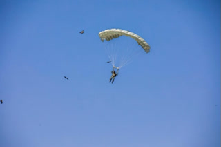 Chief of Army Staff, General M.M. Naravane presented the prestigious 'President Colours' or 'Nishan', as they are popularly known in the Army, to four parachute battalions on Wednesday.