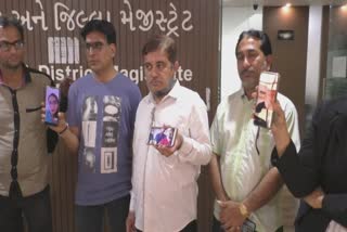 Surat Students In Ukraine : યુક્રેનમાં સુરતના 200થી વધુ વિદ્યાર્થીઓ ફસાયા