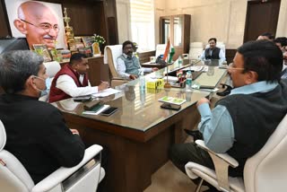 disaster-management-authority-meeting-decided-to-remove-ban-at-after-8-pm-in-jharkhand