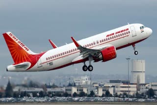 First Air India evacuation flight departs from Bucharest with 250 Indians  യുക്രൈൻ രക്ഷാദൗത്യം  എയർ ഇന്ത്യയുടെ ആദ്യവിമാനം റൊമാനിയയിൽ നിന്നും തിരിച്ചു  യുക്രൈൻ റഷ്യ ആക്രമണം  Russia attack Ukraine  Russia Ukraine War  Russia Ukraine News  Russia Ukraine Crisis News  Russia-ukraine conflict  ഉക്രൈനിൽ കുടുങ്ങിയ ഇന്ത്യക്കാരുമായി എയർ ഇന്ത്യ വിമാനം മുംബൈയിലേക്ക്  റഷ്യ ഉക്രെയ്‌ൻ അധിനിവേശം  എയർ ഇന്ത്യ വിമാനം ബുക്കാറെസ്റ്റ് നിന്ന് മുംബൈയിലേക്ക്  ഡൽഹി ബുച്ചാറെസ്റ്റ് എയർ ഇന്ത്യ വിമാനം  ഹംഗേറിയൻ തലസ്ഥാനം ബുഡാപെസ്റ്റ്