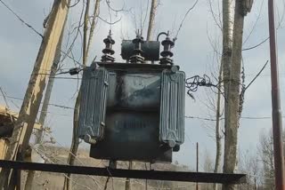 locals-of-takya-maqsood-shah-area-of-bijbehara-demands-one-more-transformer
