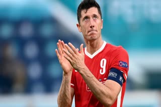 Robert Lewandowski  Russia Ukraine invasion  Poland cancel World Cup qualifier with Russia  റോബര്‍ട്ട് ലെവന്‍ഡോവ്‌സ്‌കി  റഷ്യ-യുക്രൈന്‍ സംഘര്‍ഷം  ലോകകപ്പ് യോഗ്യത മത്സരം