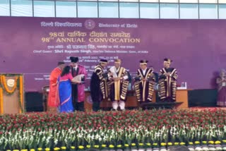 delhi-university-convocation-concluded-digital-degrees-given-to-more-than-lakh-students