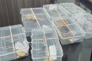 Surat Police captured Jewelry from Rajasthan: પોલીસ રિક્ષામાંથી વૃદ્ધાના ચોરાયેલા દાગીના રાજસ્થાનથી લઈ આવી, આરોપી હજી ફરાર