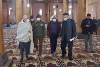 صوبائی کمشنر، آئی جی پی کشمیر نے جامع مسجد سرینگر کا دورہ کیا