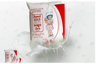 Amul hikes milk