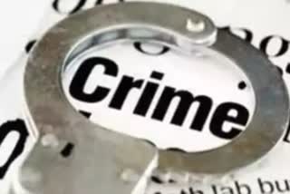 Raipur Anti Corruption Bureau team arrested clerk