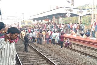 Protest at Nalpur Station