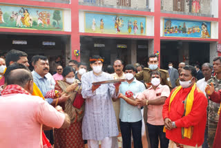 Chief Justice Dr Ravi Ranjan worshiped Basukinath Dham temple Dumka