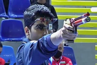 saurabh-chaudhary-claims-gold-in-issf-world-cup-in-cairo