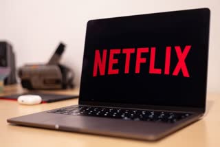 Netflix pauses all its future projects acquisitions from Russia, netflix on russia ukraine war, russia ukraine conflict 2022