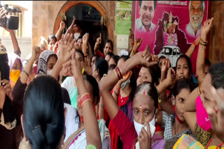 Congress women activists stormed the mancherial  mla house