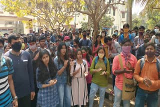 reaction of visva bharati students