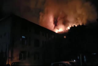 Massive fire engulfs J-K's bone and joint hospital in Srinagar