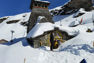 HEAVY SNOWFALL IN TUNGNATH TEMPLE IN RUDRAPRAYAG