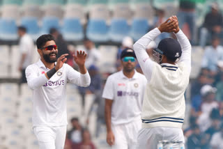 IND VS SL: Mid innings report