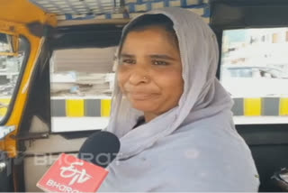 Female auto driver