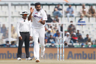 Lanka trailing India by 280 runs in 2nd innings at Tea