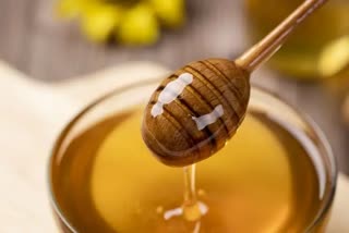 benefits of honey: યોગવાહી છે મધ, આરોગ્ય અને સુંદરતા બંનેમાં કરે છે વધારો