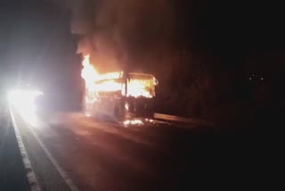 Fire in private bus: નડિયાદ નજીક એક્સપ્રેસ હાઇવે પર ખાનગી બસમાં આગ, 35 મુસાફરોનો આબાદ બચાવ