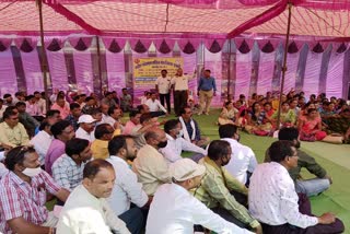 Panchayat Secretary protest